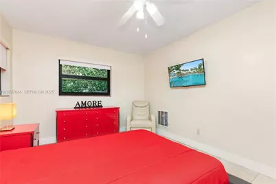 8111 SW 183rd St, Palmetto Bay, FL 33157 - Photo 52