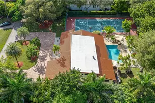 8111 SW 183rd St, Palmetto Bay, FL 33157 - Photo 80