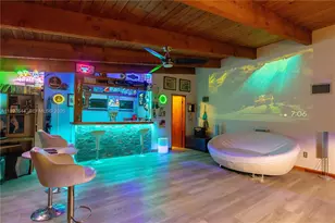 8111 SW 183rd St, Palmetto Bay, FL 33157 - Photo 68