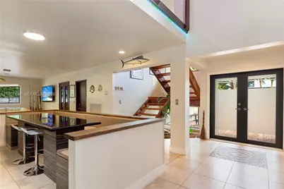 8111 SW 183rd St, Palmetto Bay, FL 33157 - Photo 16