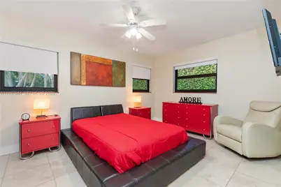 8111 SW 183rd St, Palmetto Bay, FL 33157 - Photo 50