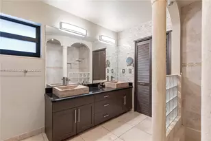 8111 SW 183rd St, Palmetto Bay, FL 33157 - Photo 62