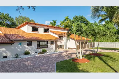 8111 SW 183rd St, Palmetto Bay, FL 33157 - Photo 30