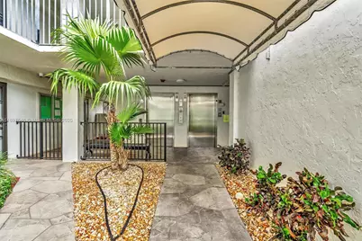 2221 Cypress Island Dr #805, Pompano Beach, FL 33069 - Photo 4