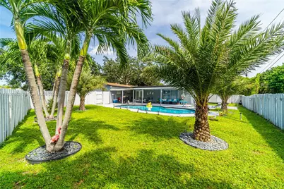 3338 Taft St, Hollywood, FL 33021 - Photo 10