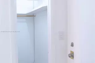 5990 NE 18th Ave, Fort Lauderdale, FL 33334 - Photo 12