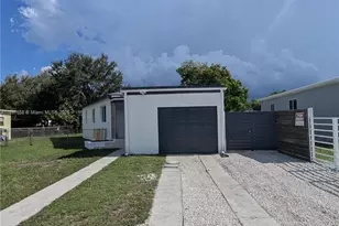 340 NW 132nd St, North Miami, FL 33168 - Photo 2