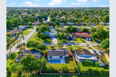 432 SW 64th Ter, Margate, FL 33068 - Photo 36