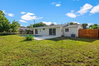 432 SW 64th Ter, Margate, FL 33068 - Photo 30