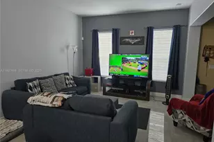 2520 NW 4th St, Boynton Beach, FL 33426 - Photo 10