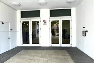 900 SW 8th St, Miami, FL 33130 - Photo 2
