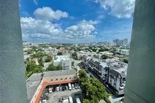 900 SW 8th St, Miami, FL 33130 - Photo 18