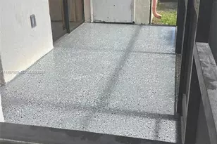 855 NE 209th St, Miami, FL 33179 - Photo 16