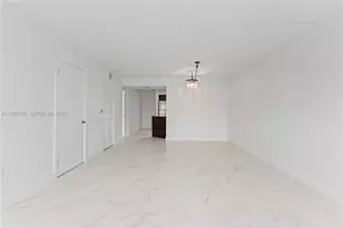 6065 NW 186th St, Hialeah, FL 33015 - Photo 38