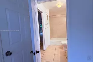 3820 SW 48th Ave, Pembroke Park, FL 33023 - Photo 8