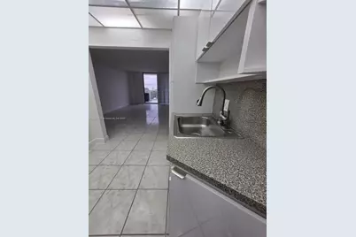 13499 Biscayne Blvd #811, North Miami, FL 33181 - Photo 8