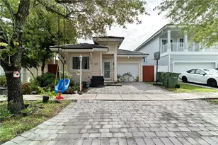 249 SE 32nd Ave, Homestead, FL 33033 - Photo 16