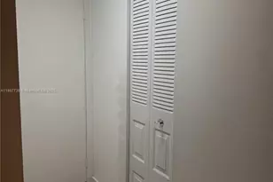 20301 W Country Club Dr, Aventura, FL 33180 - Photo 1