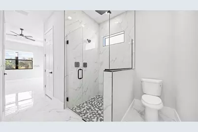 932 Maddock St, Lehigh Acres, FL 33974 - Photo 12