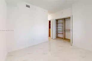 700 NE 24th St, Miami, FL 33137 - Photo 10