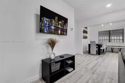 1510 Normandy Dr, Miami Beach, FL 33141 - Photo 6