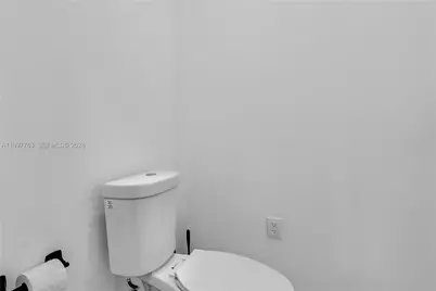 1510 Normandy Dr, Miami Beach, FL 33141 - Photo 24