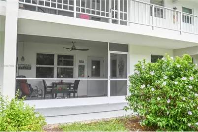 581 Blue Heron Dr #112-B, Hallandale Beach, FL 33009 - Photo 46