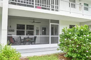 581 Blue Heron Dr, Hallandale Beach, FL 33009 - Photo 46