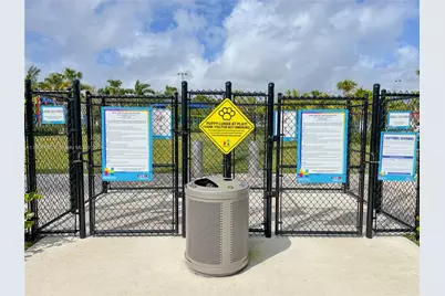 581 Blue Heron Dr #112-B, Hallandale Beach, FL 33009 - Photo 82