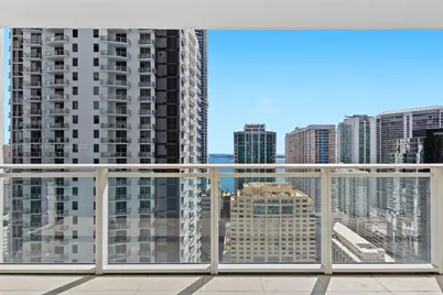 1080 Brickell Ave #3006, Miami, FL 33131 - Photo 10