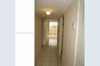 10000 NW 80th Ct #2309, Hialeah Gardens, FL 33016 - Photo 10