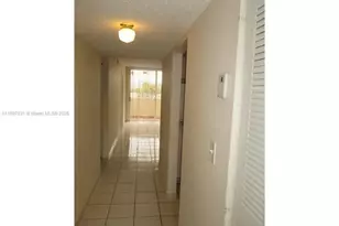 10000 NW 80th Ct, Hialeah Gardens, FL 33016 - Photo 10