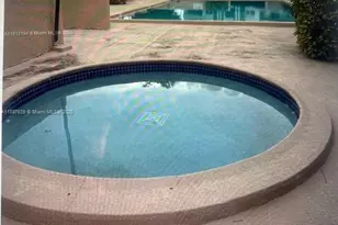 10661 SW 108th Ave, Miami, FL 33176 - Photo 4