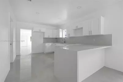 667 NW 14th St, Florida City, FL 33034 - Photo 18