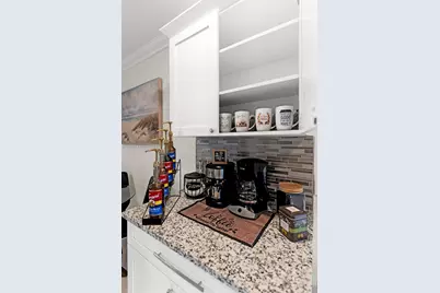 1075 NE 12th Ave #1075, Homestead, FL 33030 - Photo 12