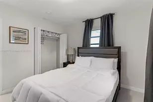 1075 NE 12th Ave, Homestead, FL 33030 - Photo 16