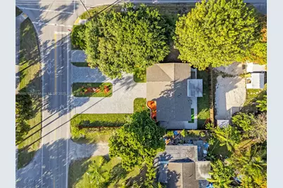 1075 NE 12th Ave #1075, Homestead, FL 33030 - Photo 36