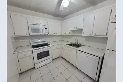 1200 NE Miami Gardens Dr #603W, Miami, FL 33179 - Photo 2