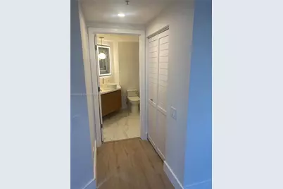 701 Brickell Key Blvd #2010, Miami, FL 33131 - Photo 20