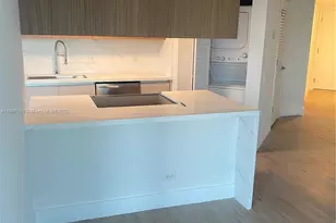 701 Brickell Key Blvd, Miami, FL 33131 - Photo 10