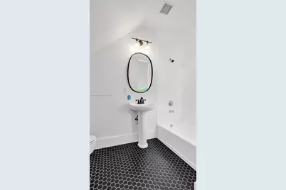 716 SE 12th St #13, Fort Lauderdale, FL 33316 - Photo 28