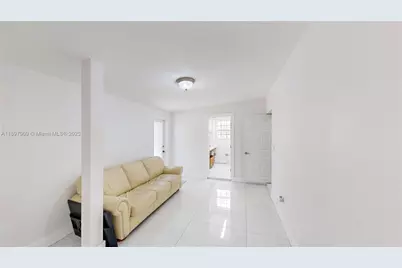 14760 Lincoln Dr, Homestead, FL 33033 - Photo 10