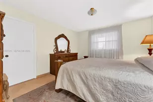 4270 NW 40th St, Lauderdale Lakes, FL 33319 - Photo 14