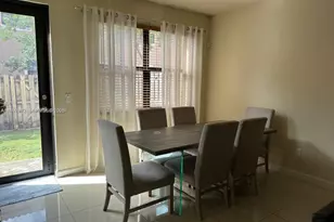 8437 Blue Cove Way, Parkland, FL 33076 - Photo 4