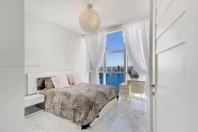 18101 Collins Ave #4609, Sunny Isles Beach, FL 33160 - Photo 22