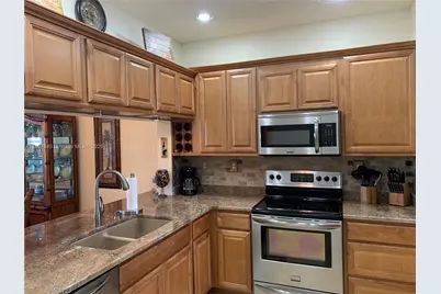 6062 SE Landing Way #15, Stuart, FL 34997 - Photo 6