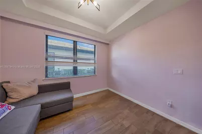 2454 Primrose Pl, Oakland Park, FL 33309 - Photo 18