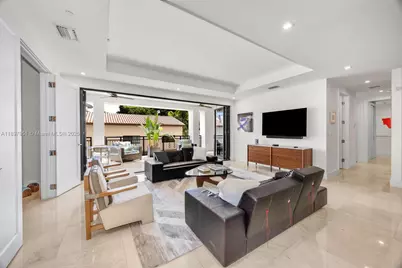 718 Valencia Ave #207, Coral Gables, FL 33134 - Photo 1