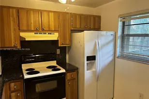 10855 SW 112th Ave, Miami, FL 33176 - Photo 8