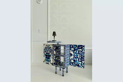 300 Biscayne Blvd Way #2306, Miami, FL 33131 - Photo 8